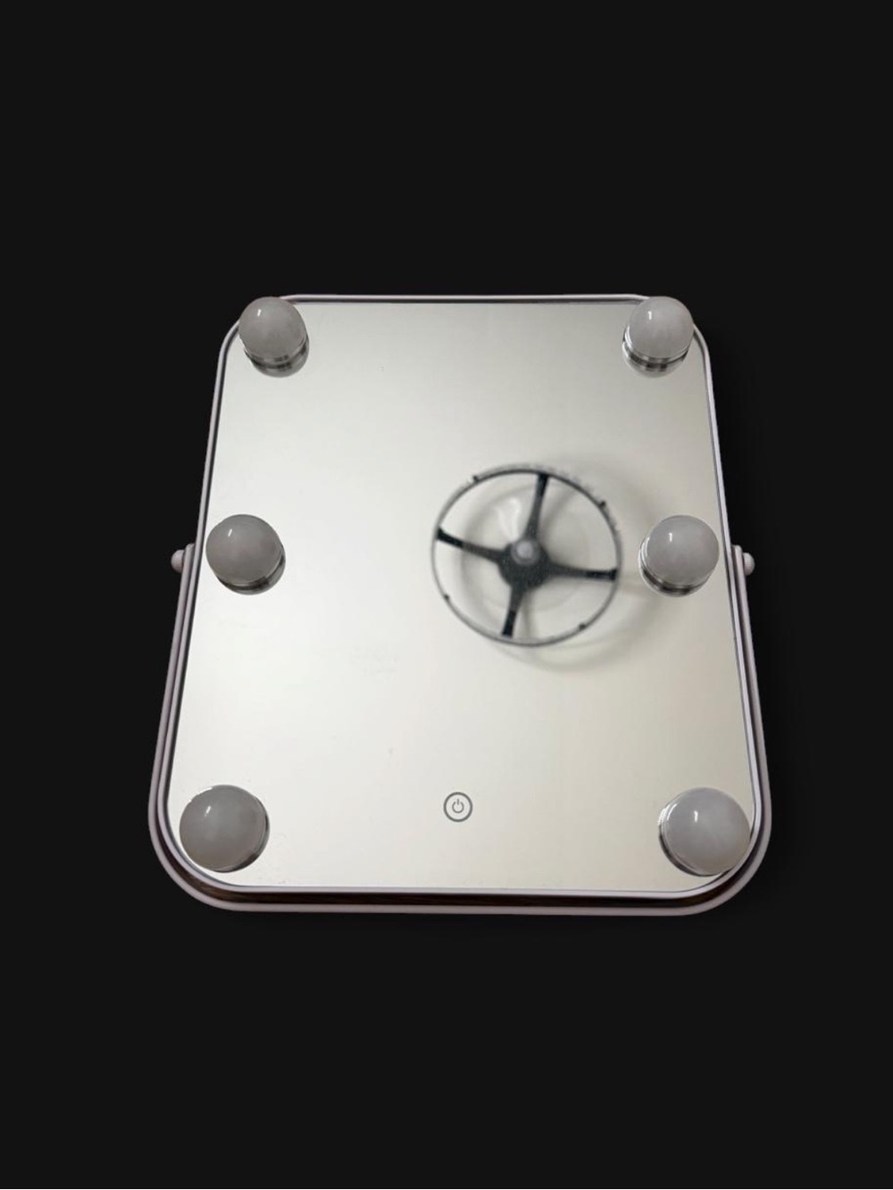 Tiny vanity mirror with lights